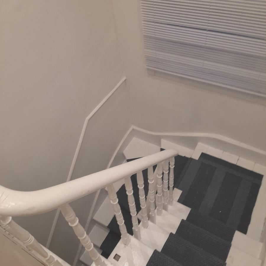 Self-Contained Flat On The 2Nd Floor You Will Share With One Other Guest, In A Family House 2 Minutes Walk From Tufnell Park Station 2Nd Floor With Stairs Londra Esterno foto